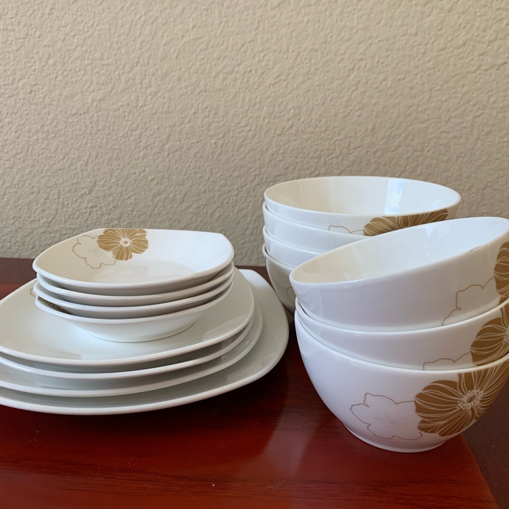 15pc Dinnerware